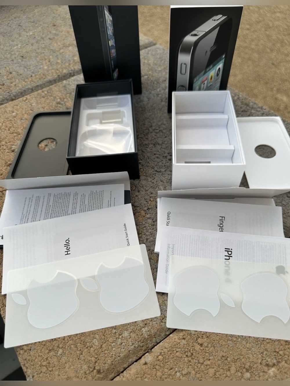 Apple iPhone 5 16GB Black & iPhone 4 8GB White **Empty Retail Boxes Lot**